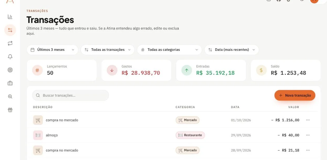 Tela de Transações nos últimos 3 meses: filtros de período, tipo, categoria e ordem, 50 lançamentos, gastos, entradas e saldo, e a lista com a categoria de cada um.